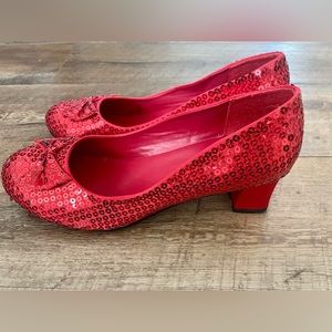 Ruby Red Slippers~Size 9~Dorothy~Red Sequin Shoes